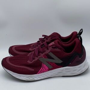 New Balance Fresh Foam Tempo Women’s Burgundy Athletic Running Shoes Size 9